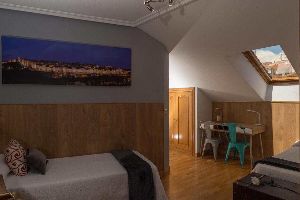 Panorama Atico Apartment Avila Bagian luar foto