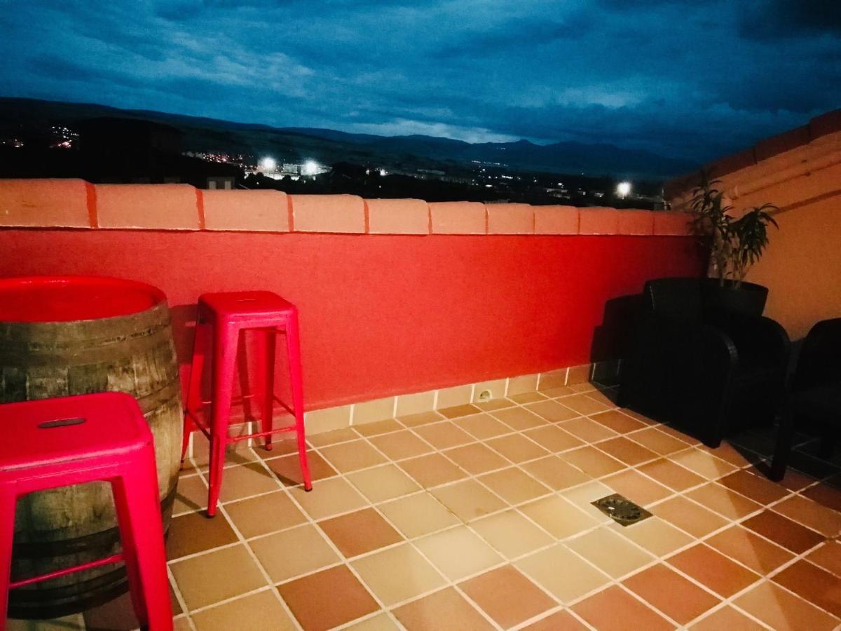 Panorama Atico Apartment Avila Bagian luar foto
